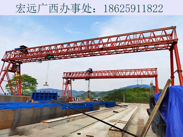 門(mén)式八輪四驅(qū)動(dòng)